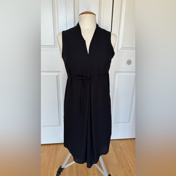 Black Stork and Babe maternity dress in XXS - Picture 3 of 10